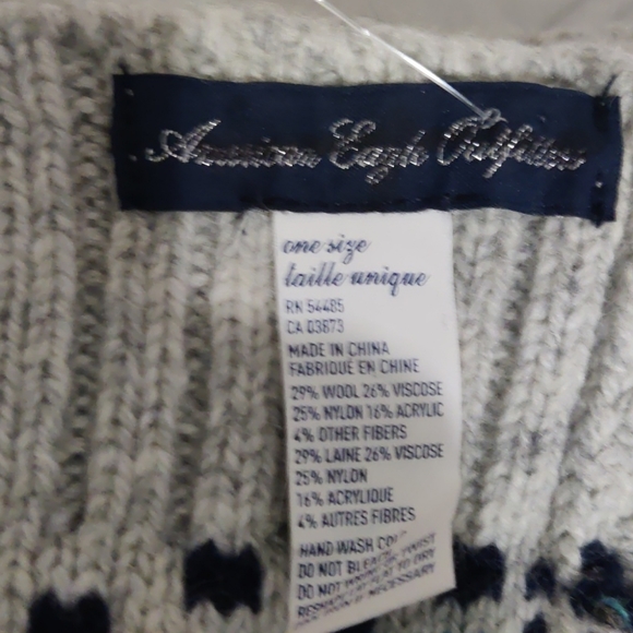 American Eagle Outfitters scarf NWOT - Picture 2 of 4